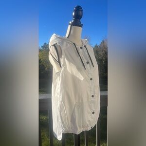 DKNY Sport Vest Lightweight